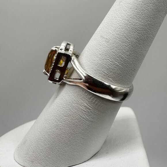 NWOT, faceted oval cut citrine and accent CZ diamonds in sterling silver ring! - Picture 3 of 12